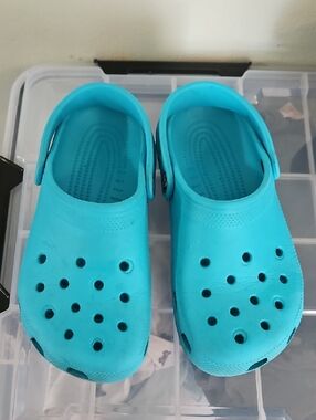 Crocs - Big Kids Size 3